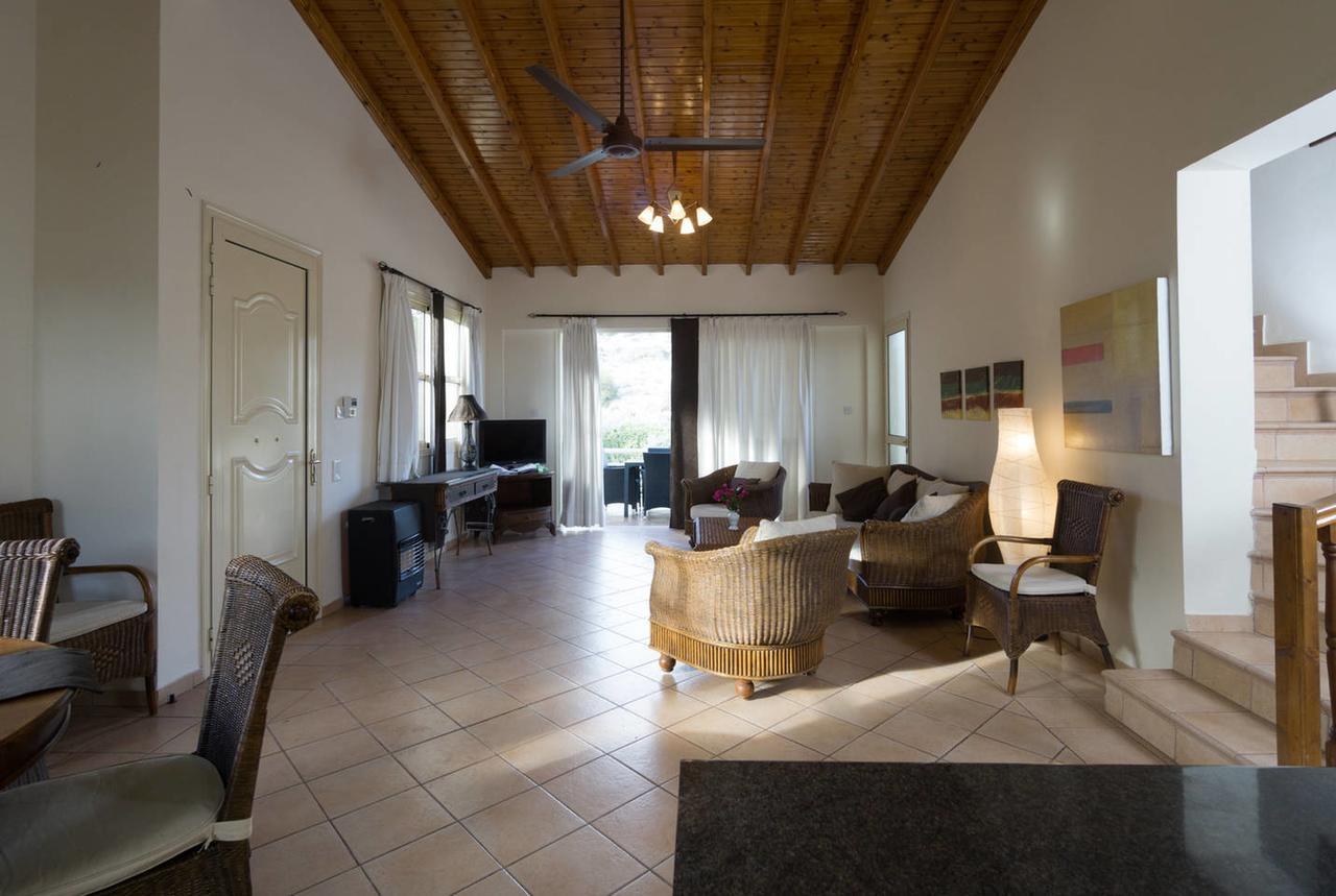 Amoroza Villa Πισσούρι Εξωτερικό φωτογραφία